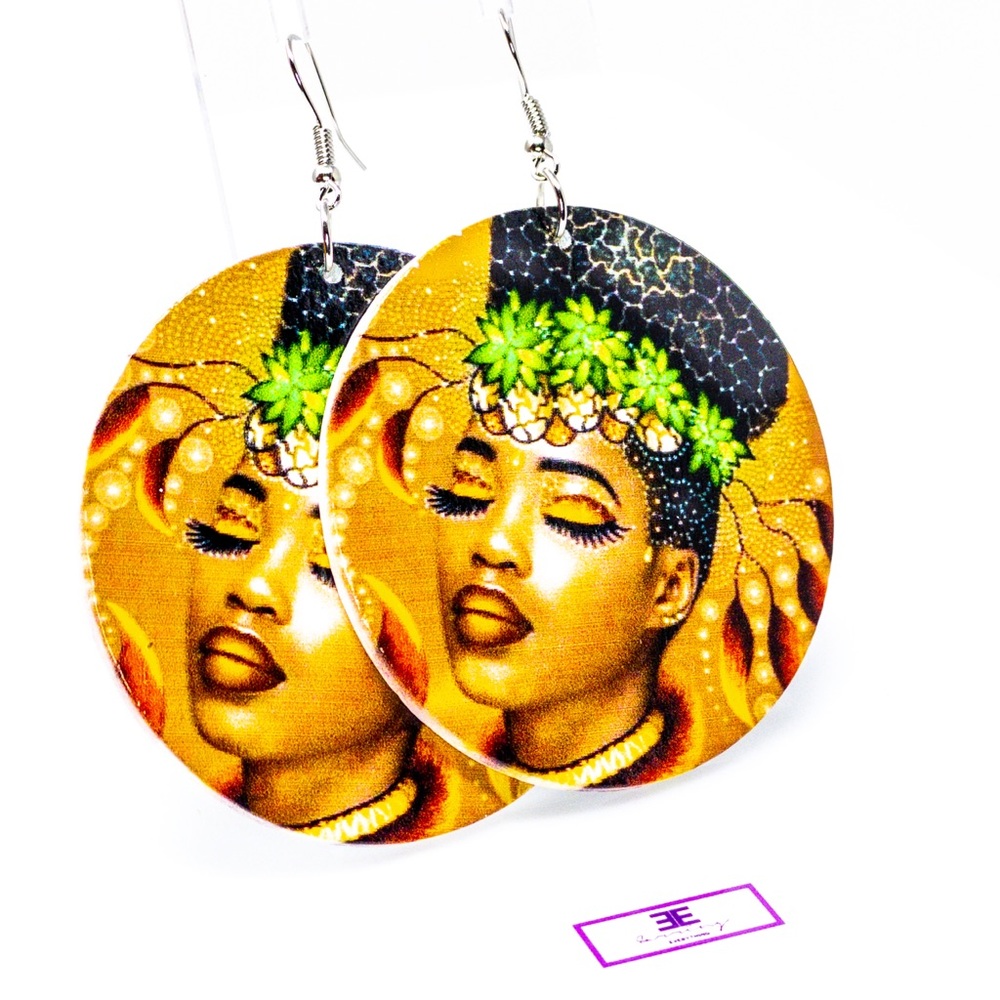 Goddess Hoops - Picture 3 of 7